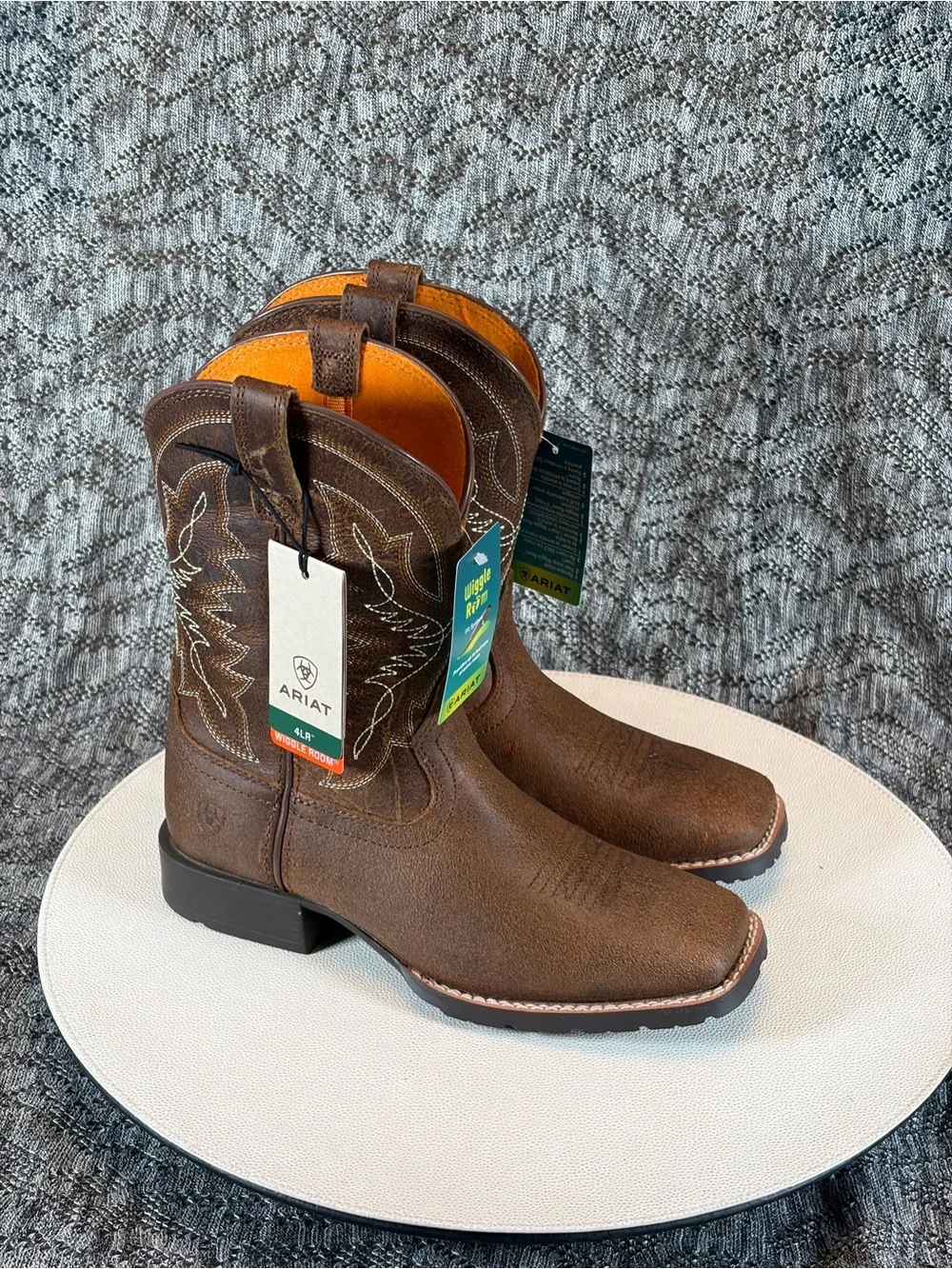Ariat Kid's Hybrid Rancher boots Kids size 2.5